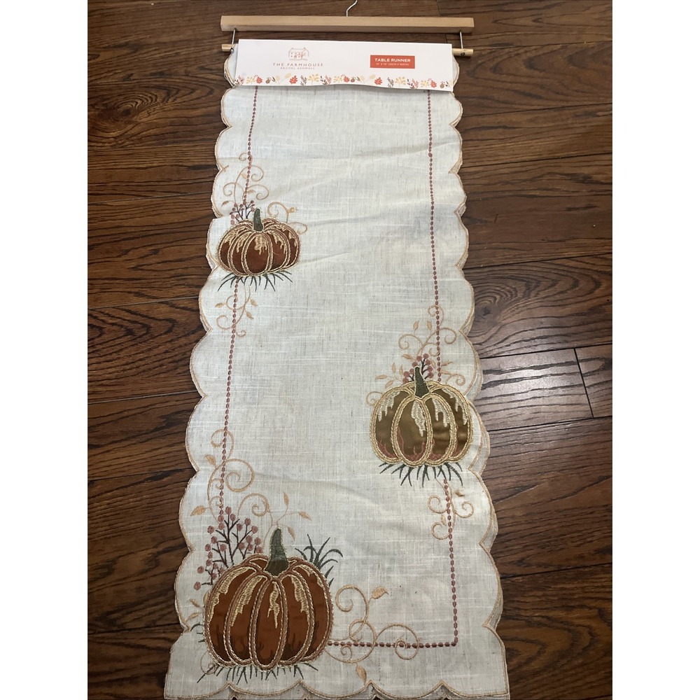 farmhouse rachel ashwell pumpkin metallic embroidered table runner Ruffle 14x72